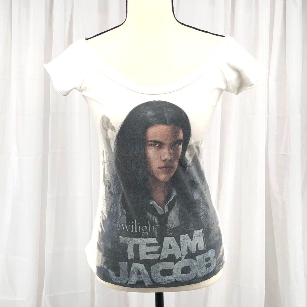 Vintage Twilight Team Jacob Graphic T-Shirt Rare